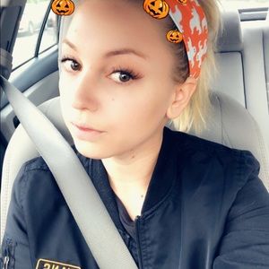 Meet your Posher, Erin